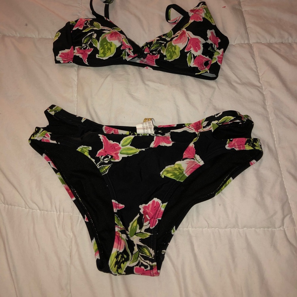 Cute floral bikini